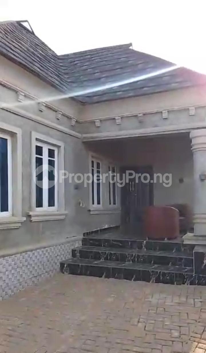 3 bedroom House for sale Olonde Ologuneru, Eleyele Ibadan Oyo