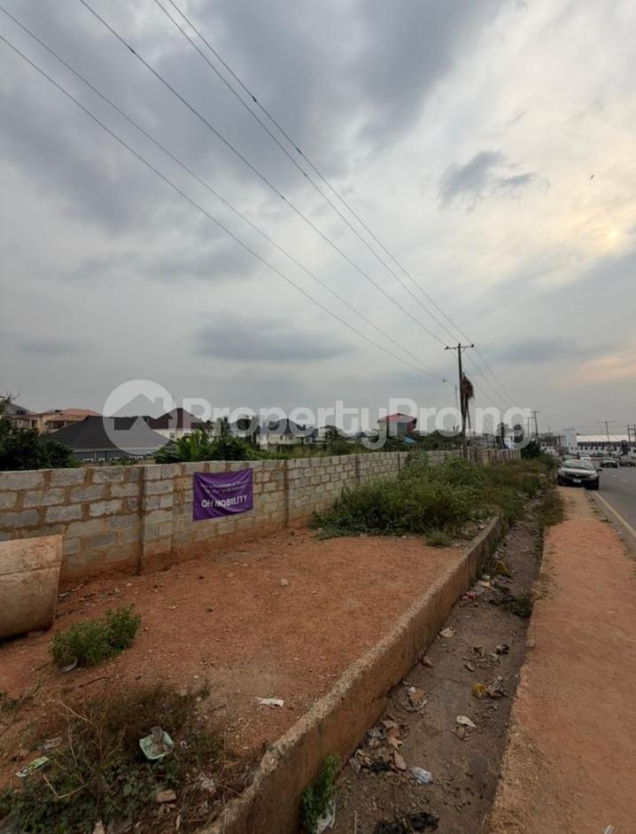Land for sale Aerodromes, Samonda Ibadan Oyo