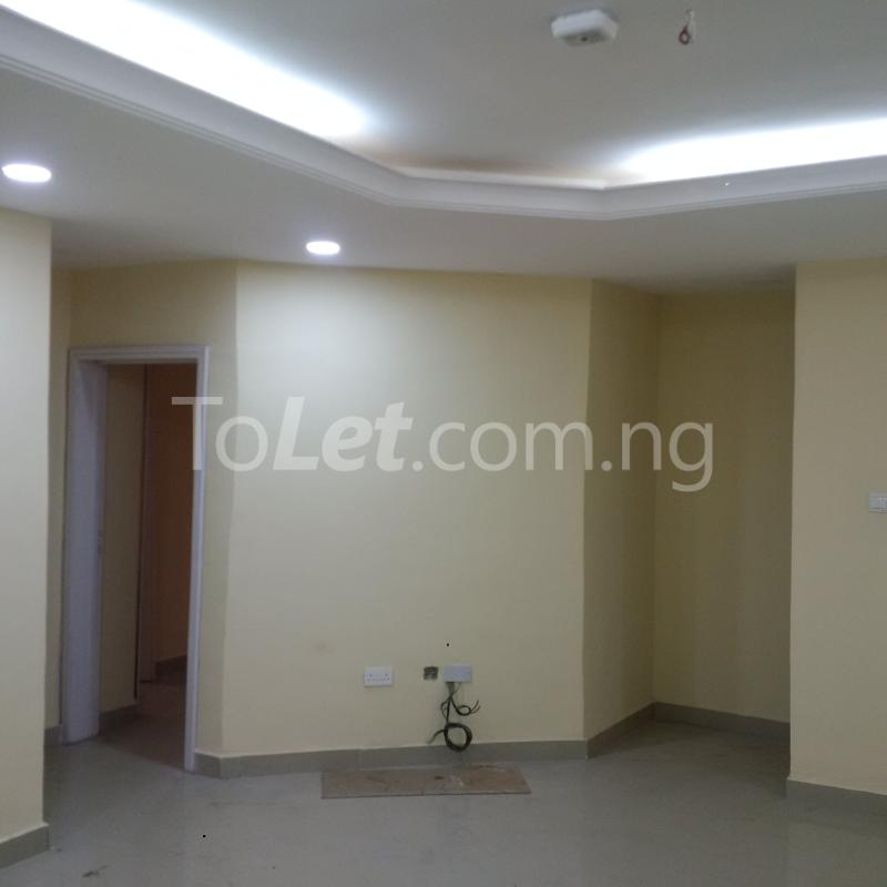 3 bedroom Flat / Apartment for sale Mende Mende Maryland Lagos