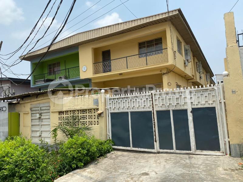 4 bedroom House for sale Ogundana Street, Allen Avenue Ikeja Lagos