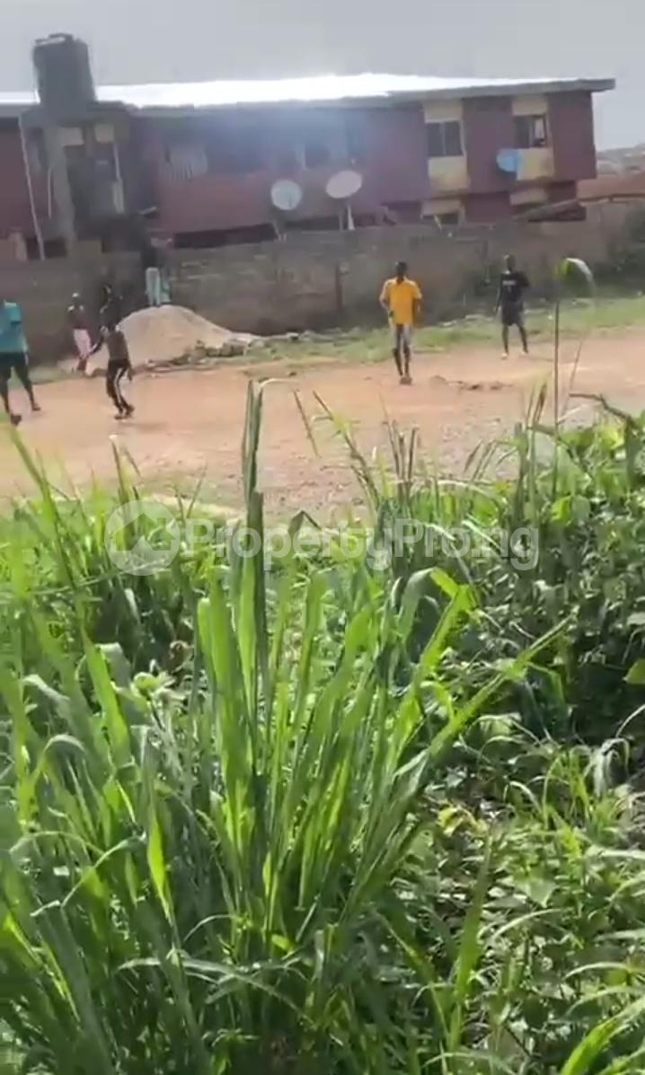 Land for sale Kuola Junction Very Close To Richbam Filling Station Akala Express Ibadan Oyo - 1