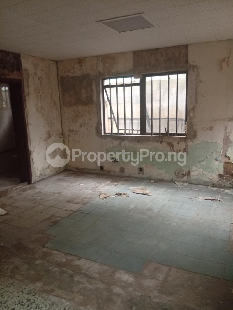 2 bedroom Co working space for rent Onike Yaba Lagos - 0