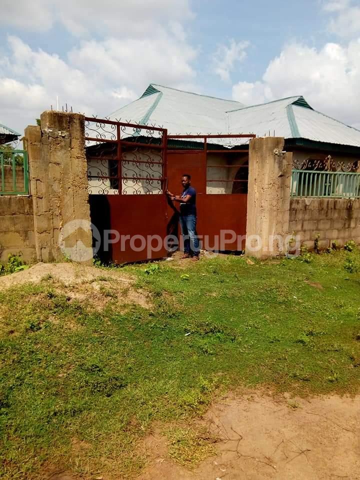 4 bedroom Detached Bungalow House for sale off Asa dam Ajegunle ilorin