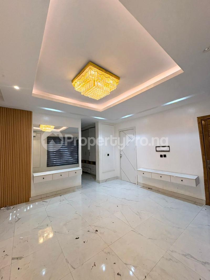 4 bedroom House for sale Carlton Gate Estate Akobo Ibadan Oyo