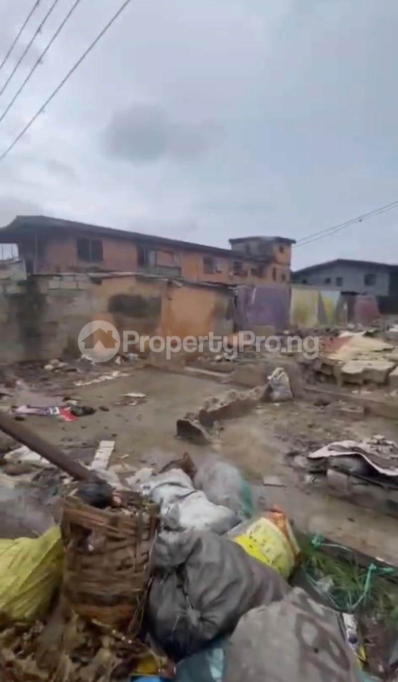 Land for sale Ijesha Surulere Lagos - 0
