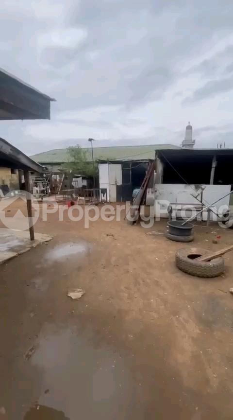 Land for sale Alhaji Mumuni Street, Off Pedro Road Shomolu Lagos