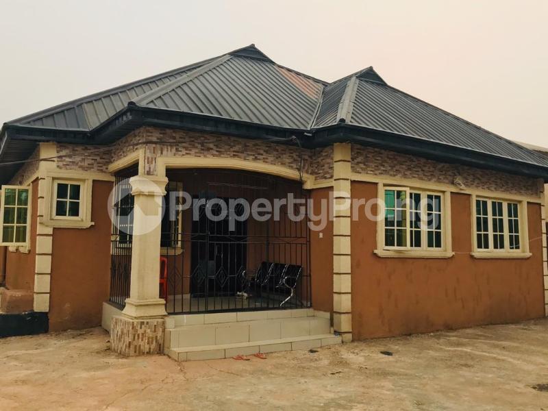 House for sale   Oredo Edo