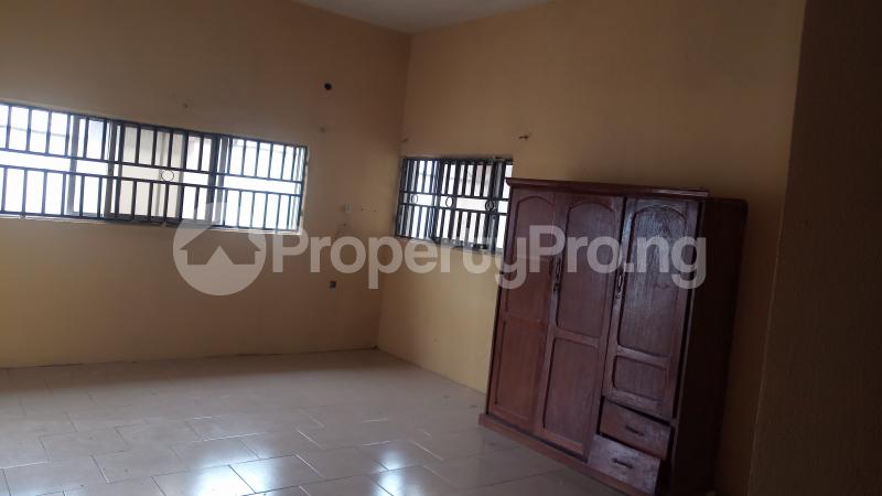 1 bedroom Flat / Apartment for rent Alalubosa Ibadan Oyo