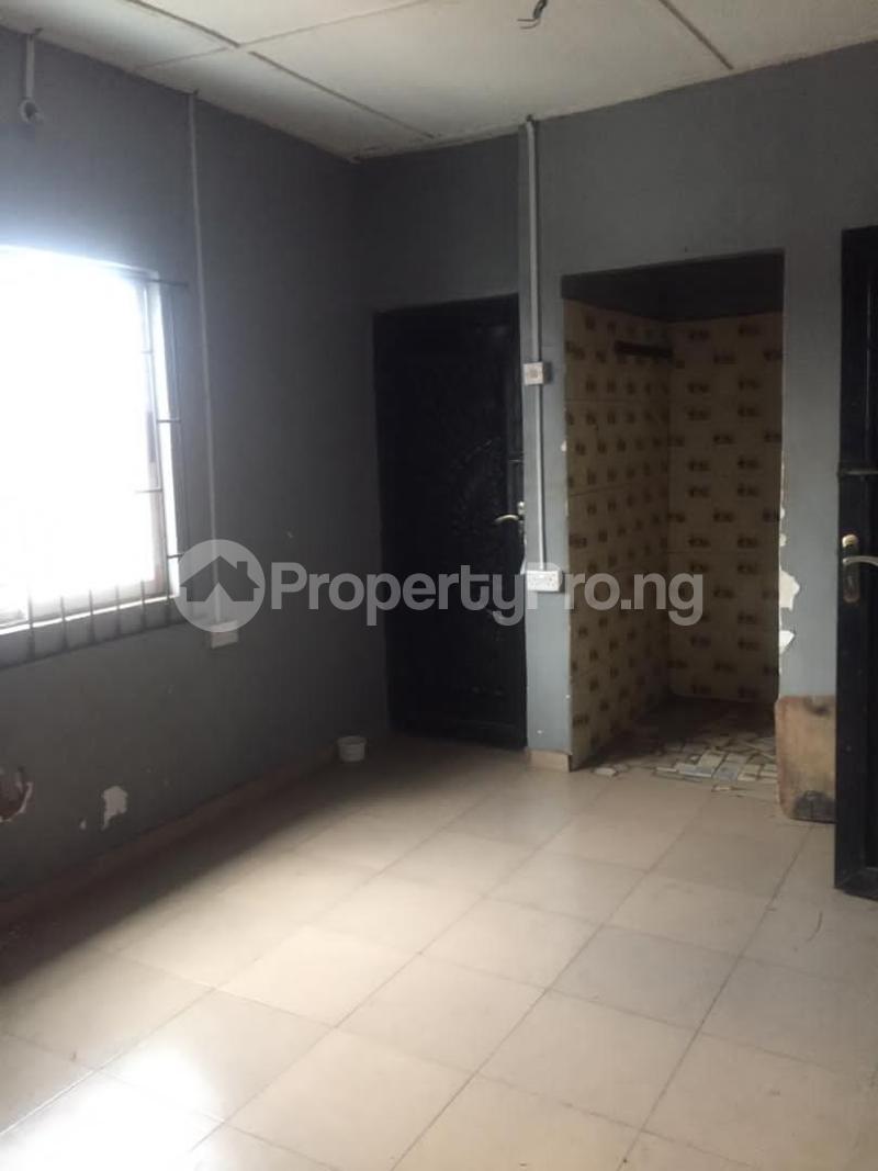 1 bedroom Flat / Apartment for rent Off Iwaya Road Iwaya Yaba Lagos