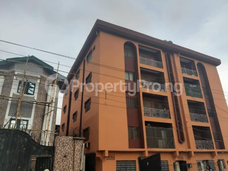 3 bedroom Flat / Apartment for rent Off Herbert Macaulay Way Ebute Metta Yaba Lagos