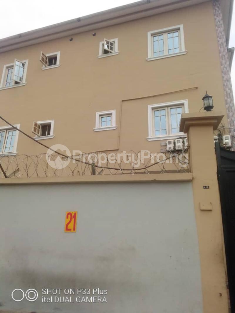 2 bedroom Flat / Apartment for rent Off Bajulaiye Road Shomolu Shomolu Lagos