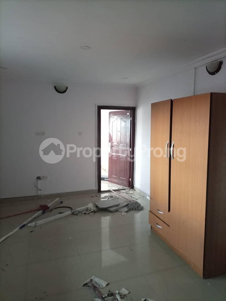 1 bedroom Flat / Apartment for rent Ologolo Lekki Lagos