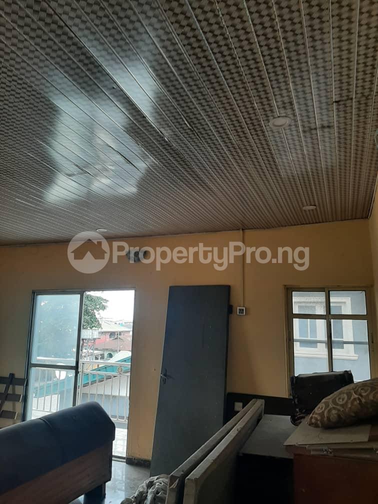 3 bedroom Flat / Apartment for rent Off Iwaya Road Iwaya Yaba Lagos