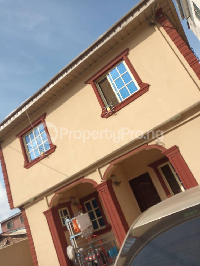 1 bedroom Flat / Apartment for rent Off Bajulaiye Road Shomolu Lagos