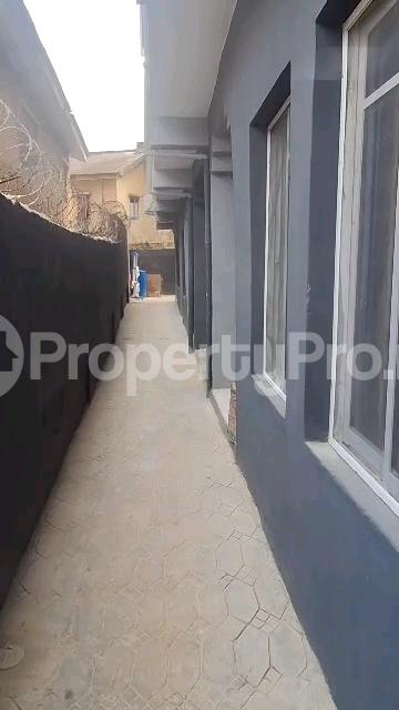 2 bedroom Flat / Apartment for sale Apata By Akeju Onipanu Shomolu Lagos