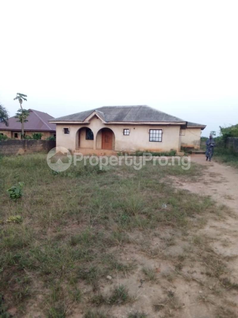 House for sale Ishefun Ayobo Ipaja Lagos - 0