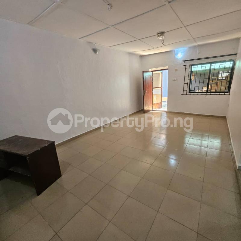 3 bedroom House for rent Magodo GRA Phase 2 Kosofe/Ikosi Lagos - 1