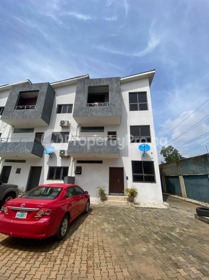 4 bedroom House for rent Jahi District. The House Is In A Secured Estate. Jahi Abuja - 0