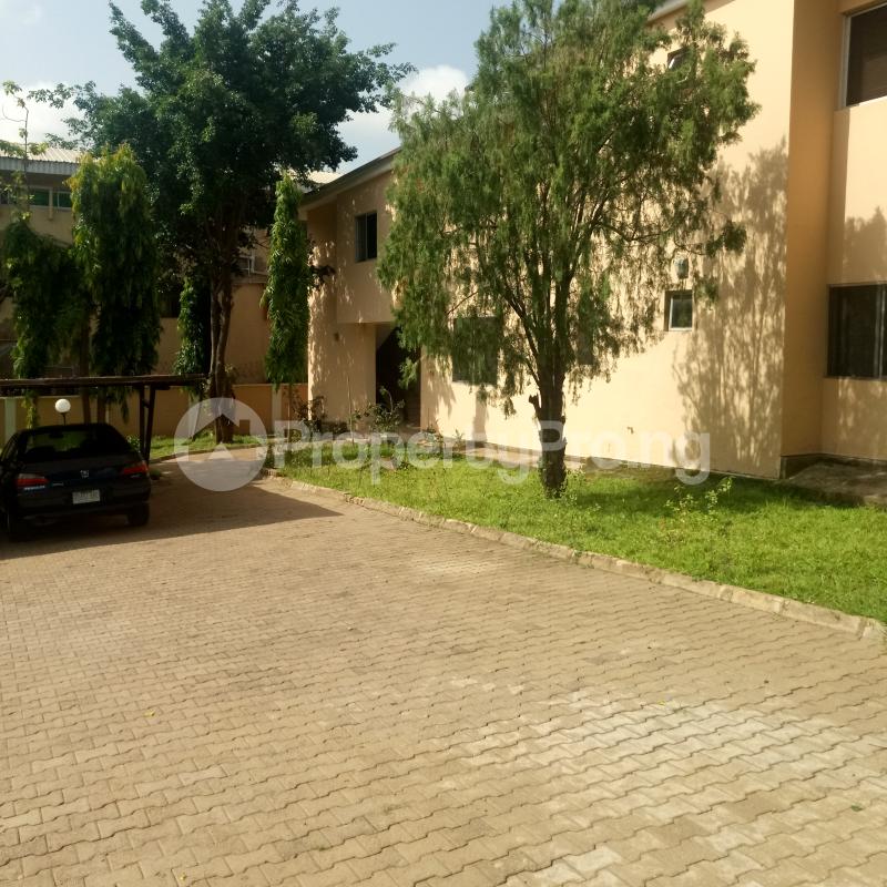 4 bedroom Flat / Apartment for rent Wuse2 District Wuse 2 Abuja
