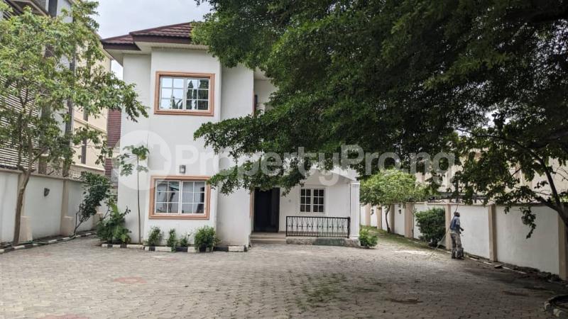 5 bedroom House for rent  Wuse 2 Abuja