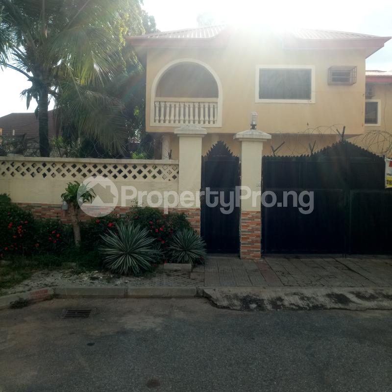 6 bedroom House for rent Utako District Utako Abuja