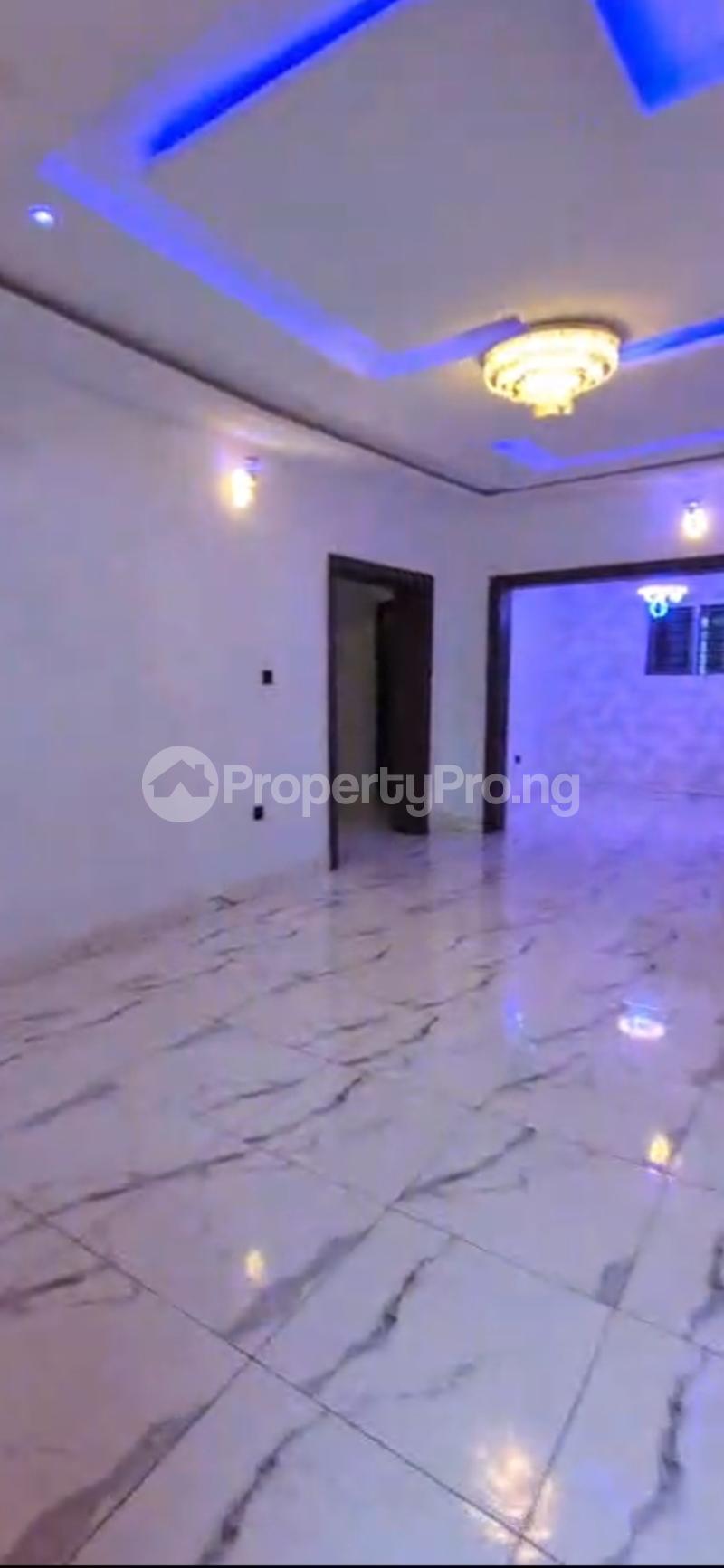 2 bedroom Flat / Apartment for rent Off 6th Avenue, Gwarinpa. ( Video Is Available) Gwarinpa Abuja
