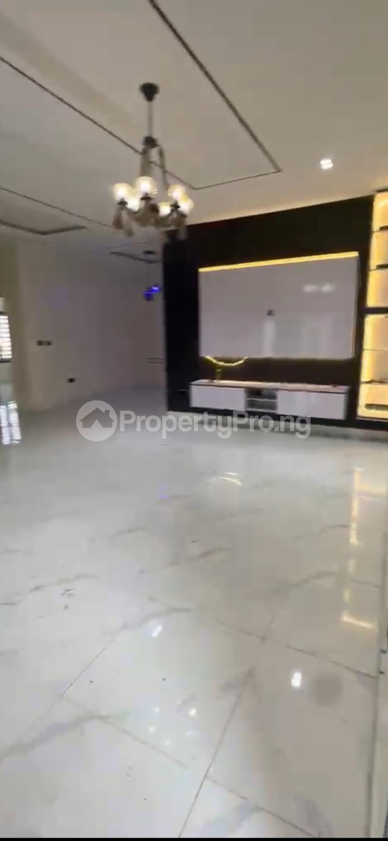 2 bedroom Flat / Apartment for rent Off Nicon Junction Road. ( Video Is Available) Katampe Main Abuja
