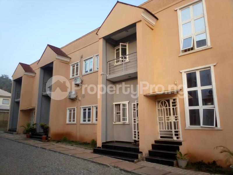 3 bedroom Flat / Apartment for rent Dawaki District Gwarinpa Abuja