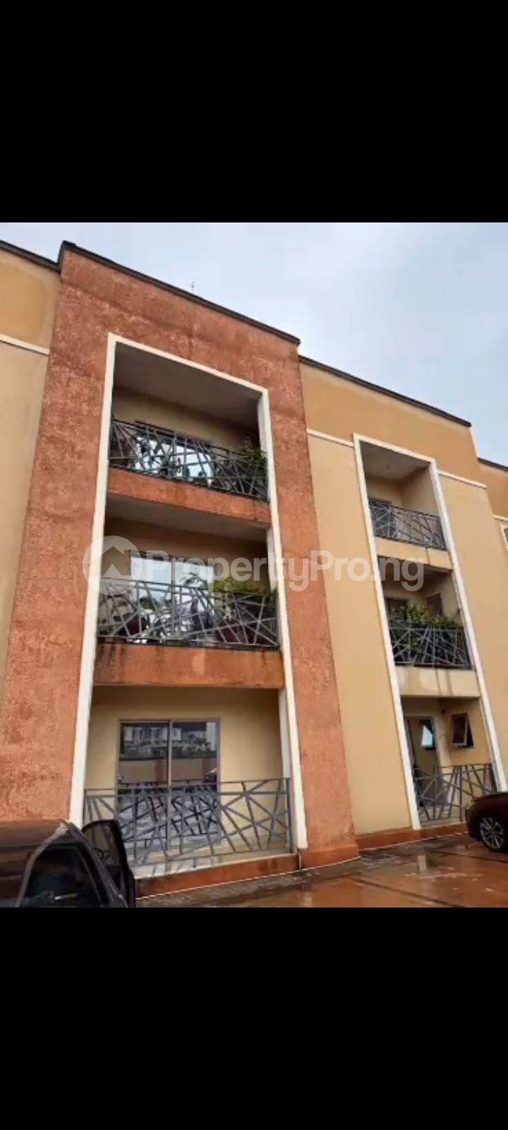 3 bedroom Flat / Apartment for rent Lifecamp District ( Video Of The Apartment Is Attached) Life Camp Abuja