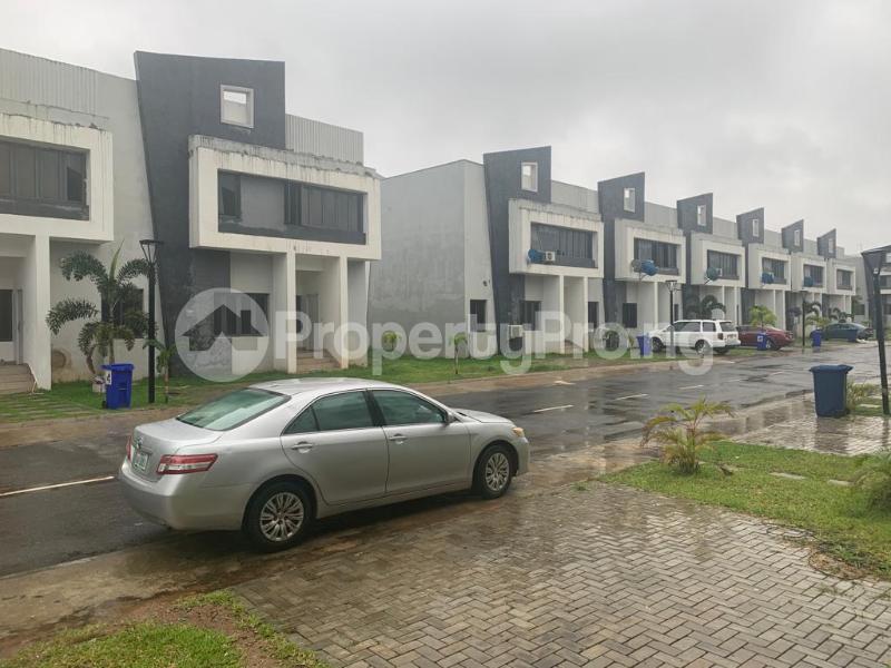 4 bedroom House for rent Life Camp Abuja