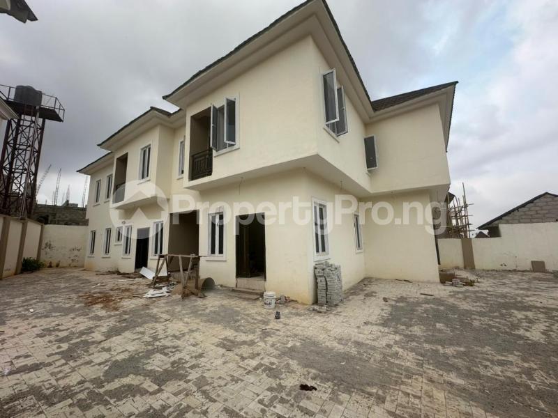 2 bedroom Flat / Apartment for rent Dawaki District Opposite Gwarinpa Abuja