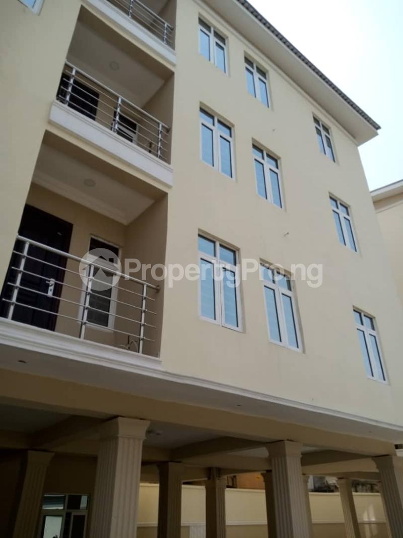 3 bedroom House for sale Off Isaac John Street. Fadeyi Shomolu Lagos