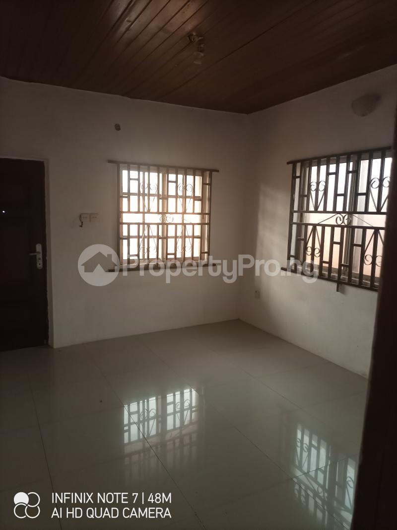 1 bedroom Flat / Apartment for rent Oke Aro, Via Iju Ishaga, Lagos Iju Lagos