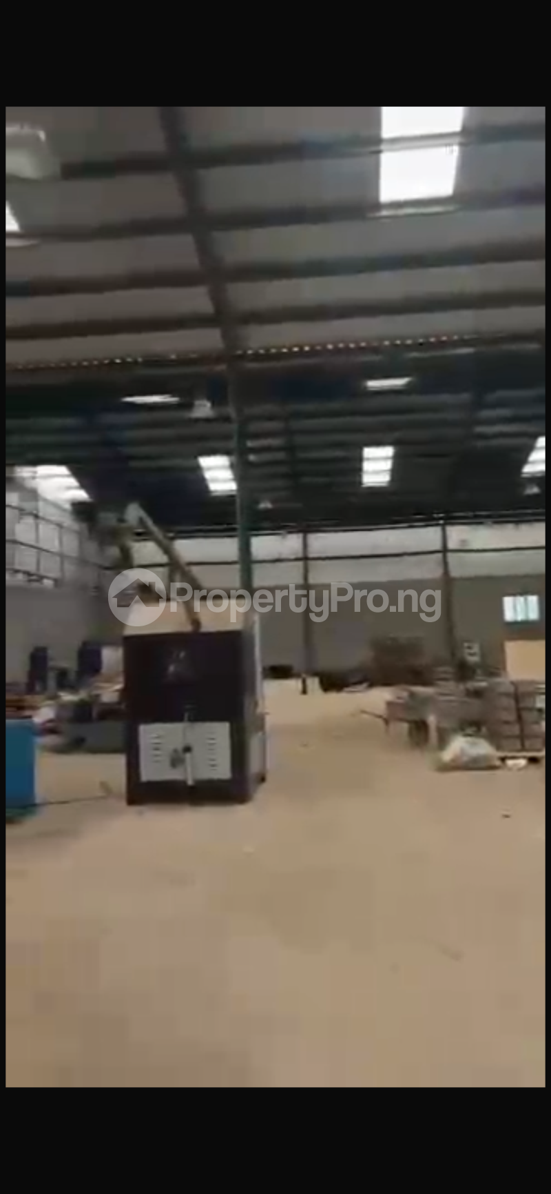 Commercial Property for rent Sagamu Ogun - 0