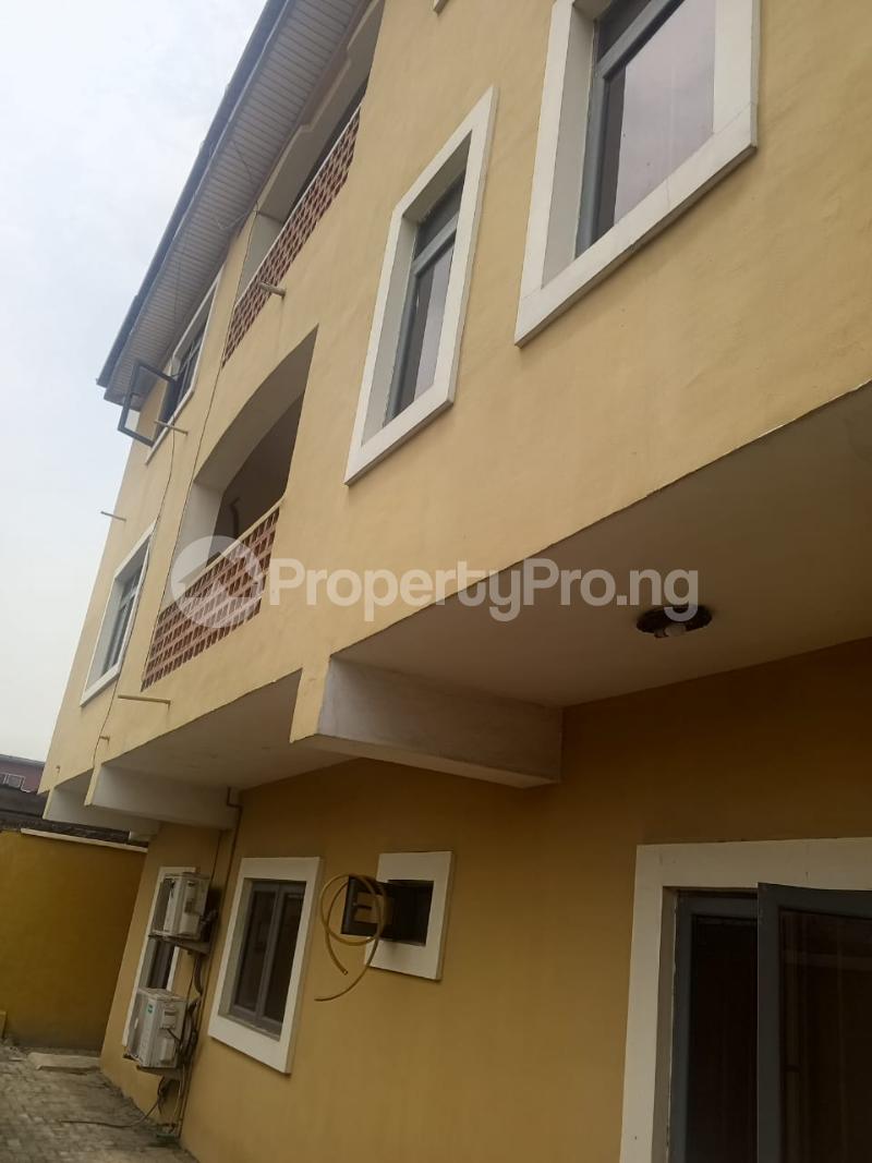 3 bedroom House for sale Pedro Gbagada Phase 1 Gbagada Lagos