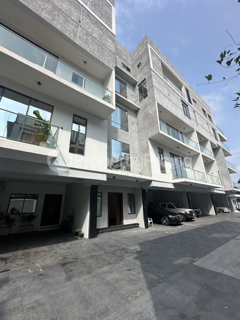 5 bedroom Flat / Apartment for sale Ikoyi Lagos