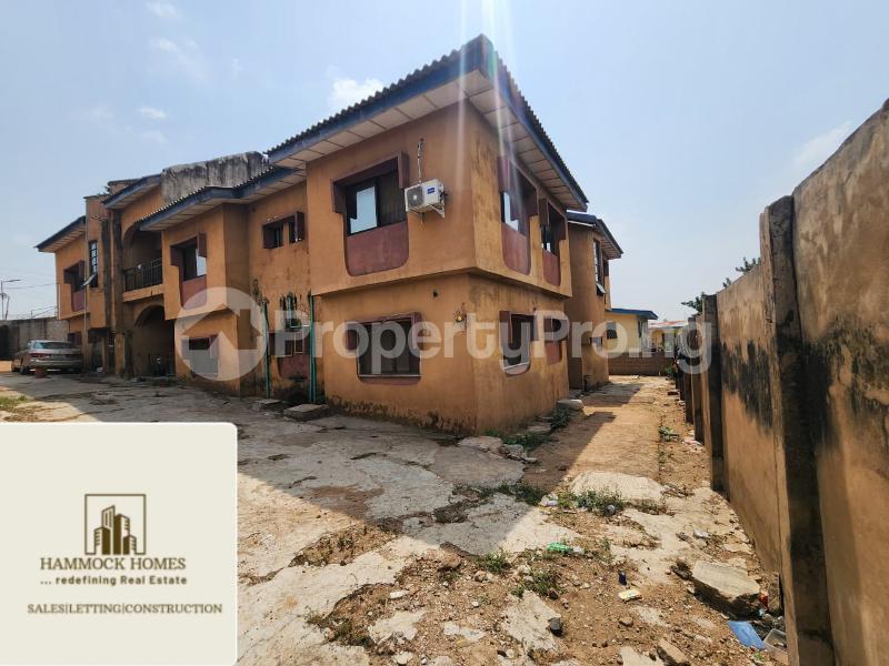 9 bedroom House for sale Oluwo Nla Estate Basorun Ibadan Oyo
