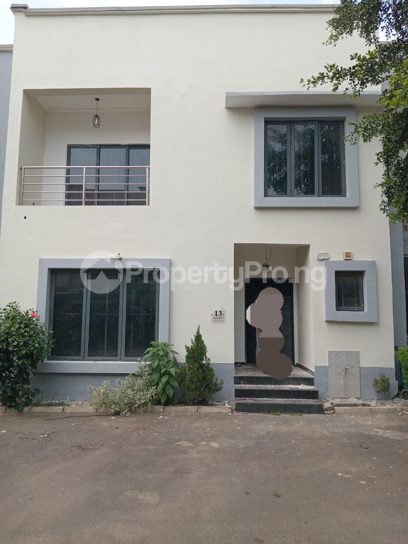 3 bedroom House for rent Apo Gudu District By Ceadercrest Hospital ( Video Of The House Is Attached) Gudu Phase 2 Abuja