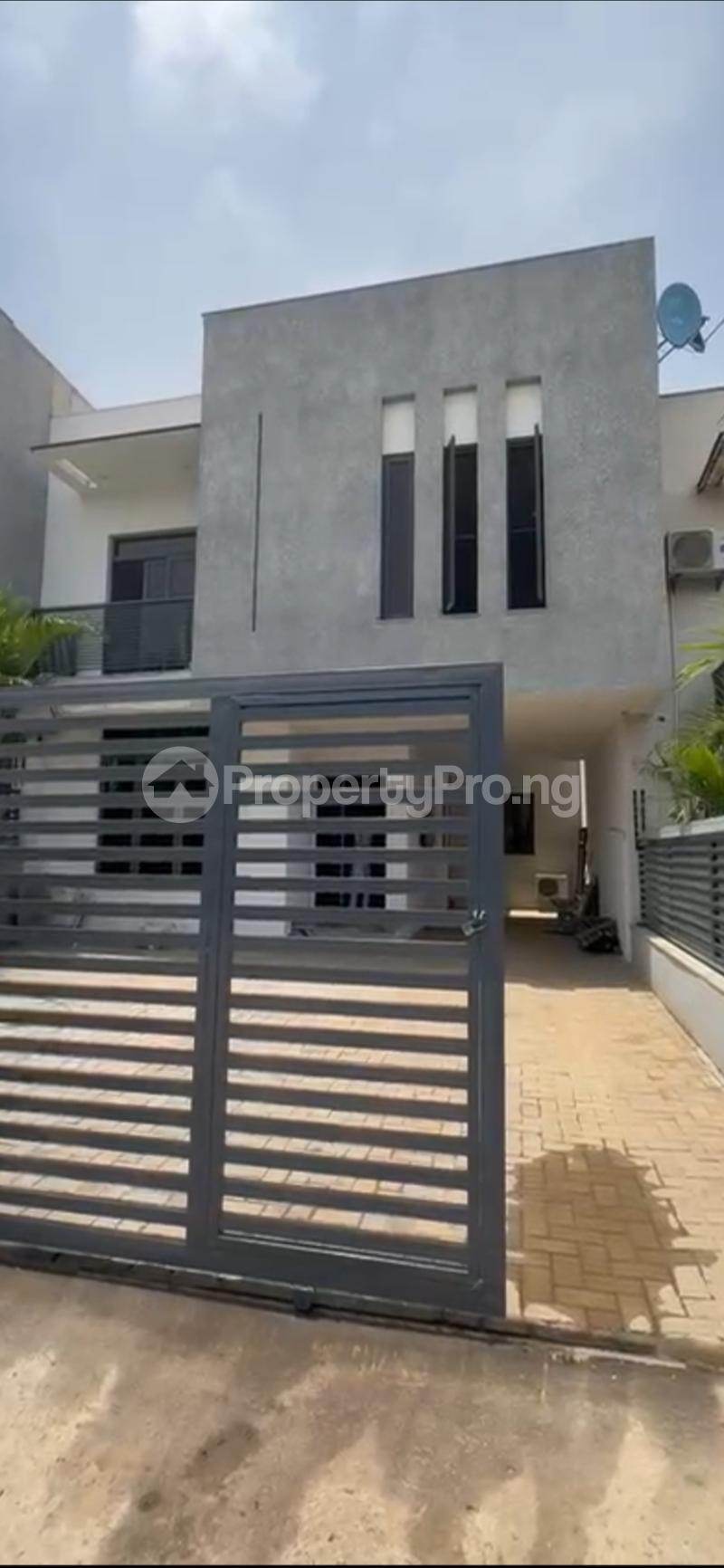 4 bedroom House for rent After The Catholic Church, Lifecamp Abuja. Life Camp Abuja