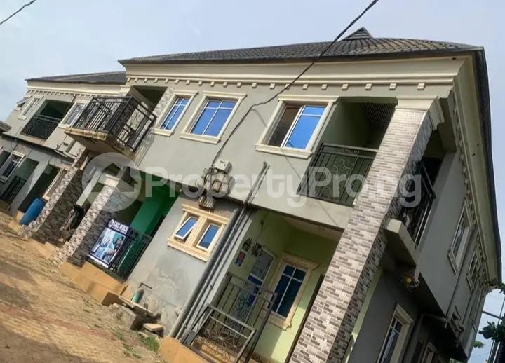 10 bedroom House for sale Opposite Abvic Hotel, Along App Junction Gberigbe Road Ikorodu Lagos