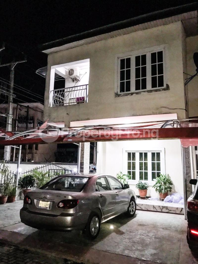 4 bedroom House for sale Lekki Lagos