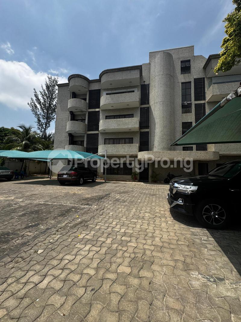 3 bedroom Flat / Apartment for rent Maitama District Abuja. (video Of The House Is Available) Maitama Abuja