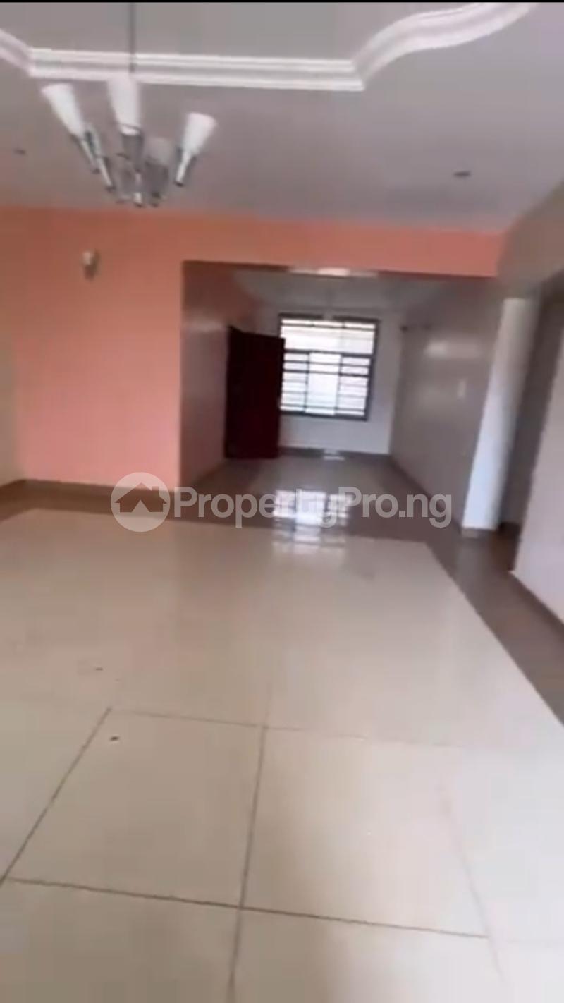 3 bedroom Flat / Apartment for rent By Aso Radio. ( Video Is Available) Katampe Main Abuja