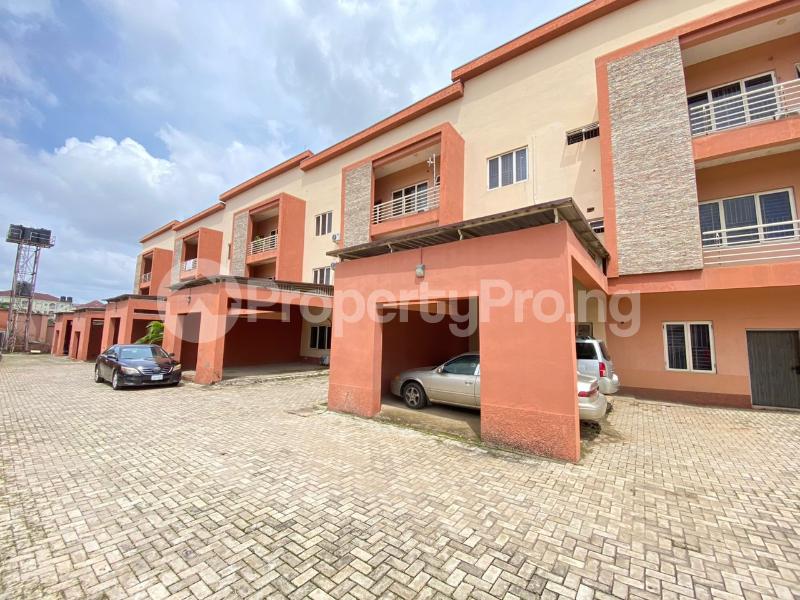 4 bedroom House for rent Jahi District(access Road Is Very Tarred) Jahi Abuja