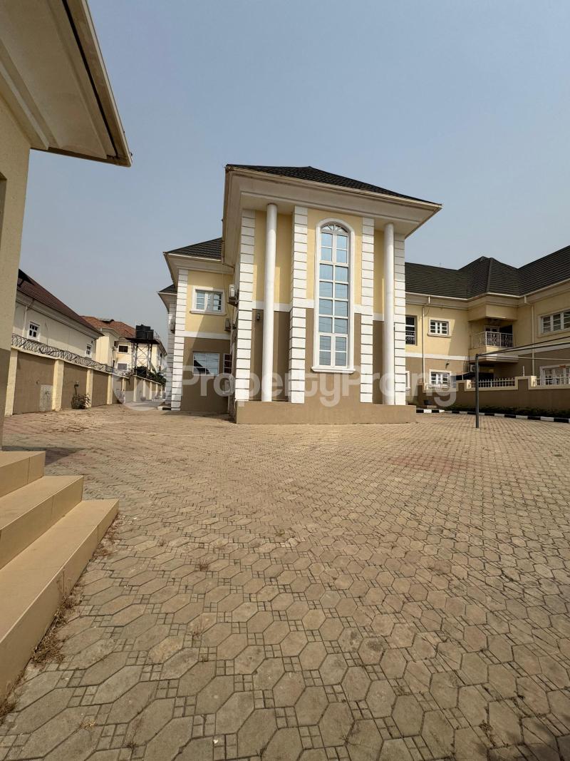 6 bedroom Commercial Property for rent Diplomatic Zone, Katampe Extension Katampe Abuja