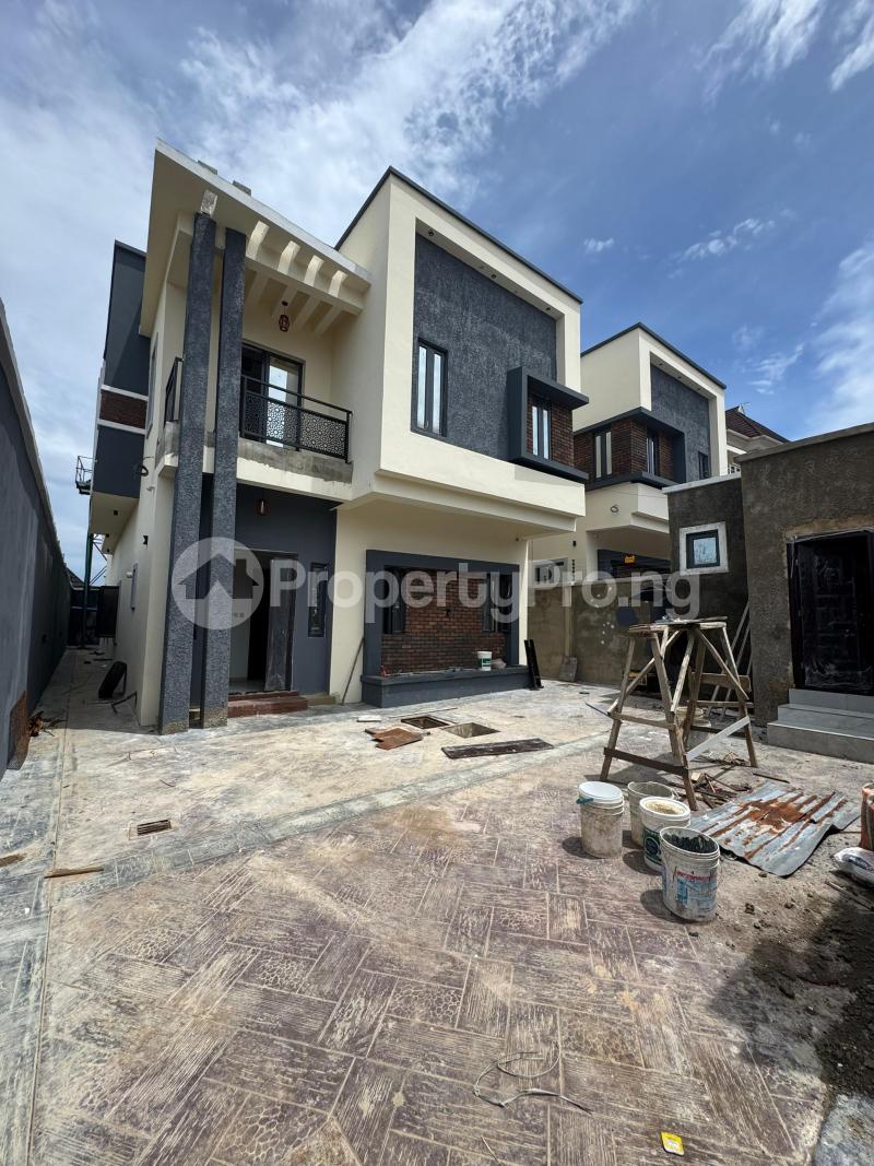 4 bedroom House for sale Ogba Lagos