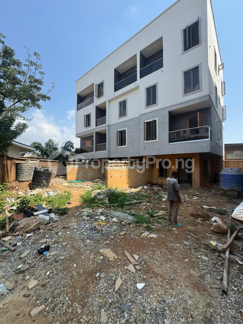 4 bedroom House for sale Maryland Estate,behind Shonibare Estate Maryland Lagos