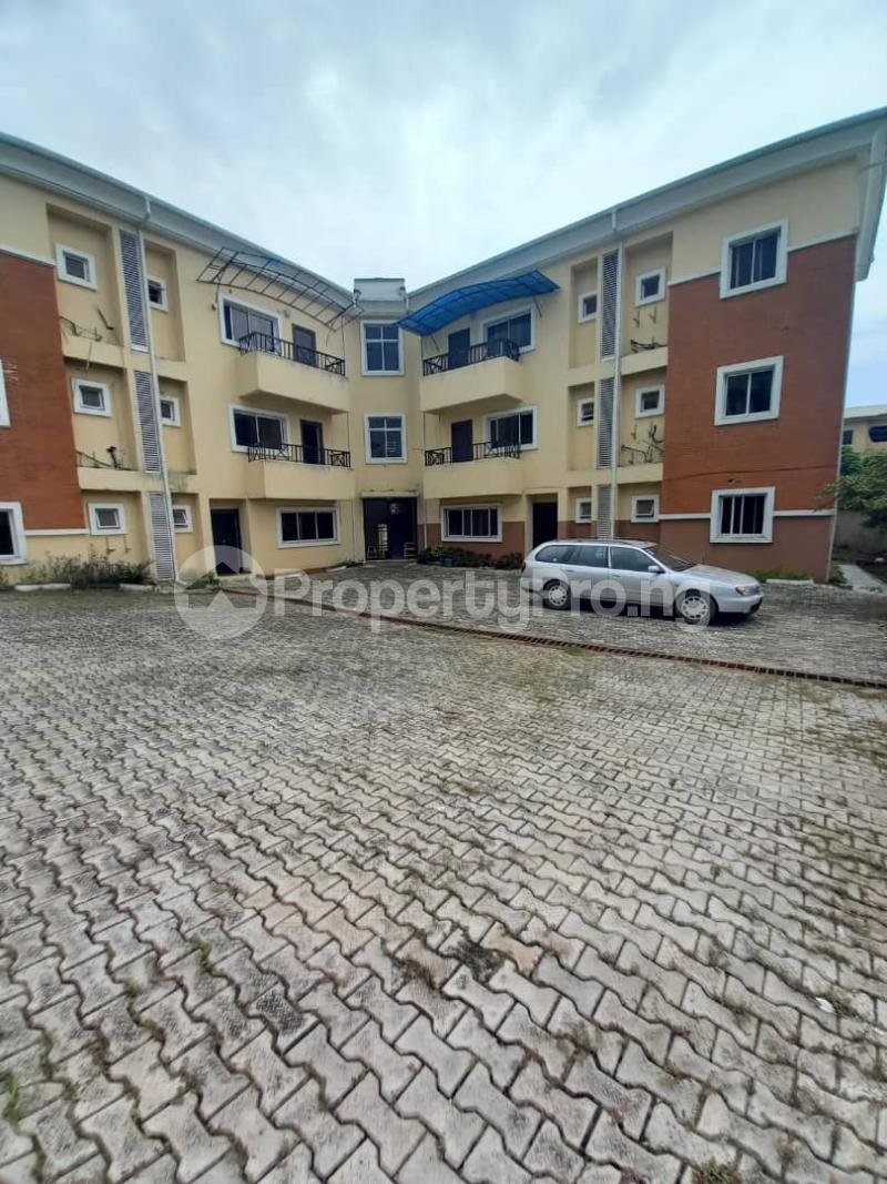 3 Bedroom House in Obanikoro Shomolu Lagos House for sale in shomolu