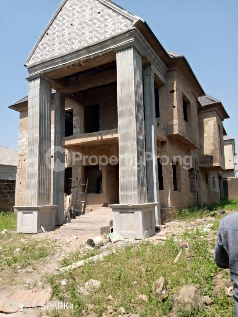 4 bedroom House for sale Ire Akari Estate, Oluyole Extension Akala Express Ibadan Oyo