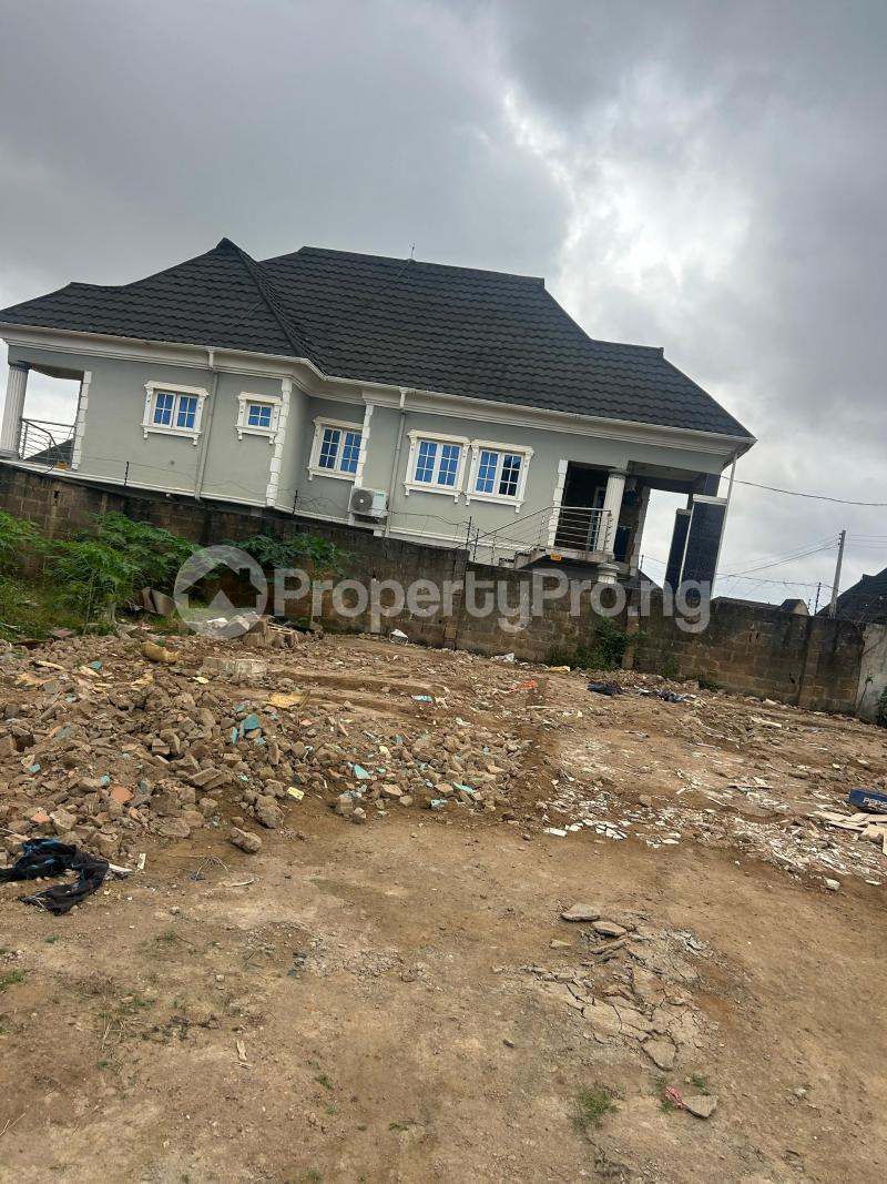 Land for sale Well Fencedpromise Land, Elebu, Off Akala Express Ibadan Oyo